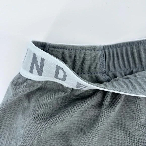 BUNDLE 4 Under Armour Women Play Up Loose Shorts Sz M Variety Pockets Logo Waist - Picture 10 of 16